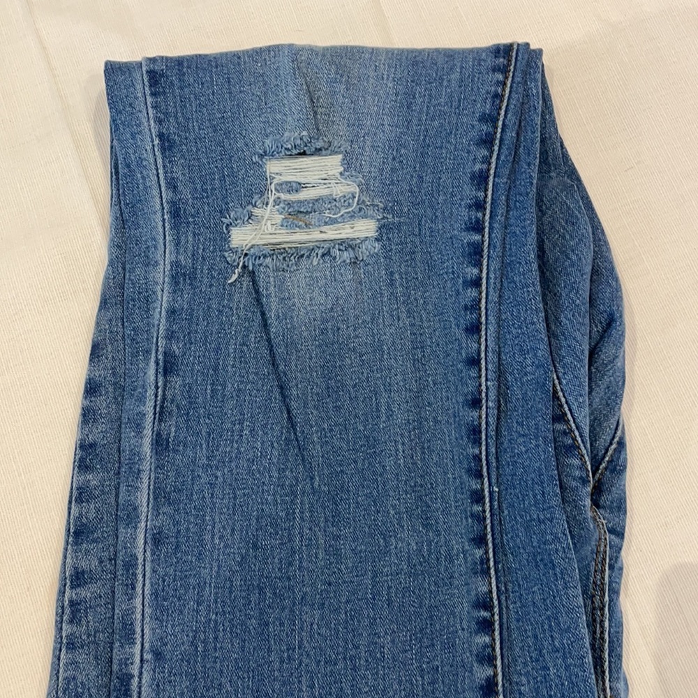 Jeans - Picture 2 of 3